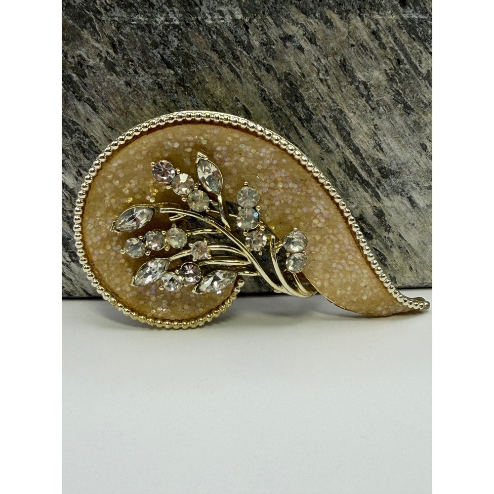 Vintage Gold Tone Cora Rhinestone‎ Brooch Pin Sparkly Coastal Nautical Accent